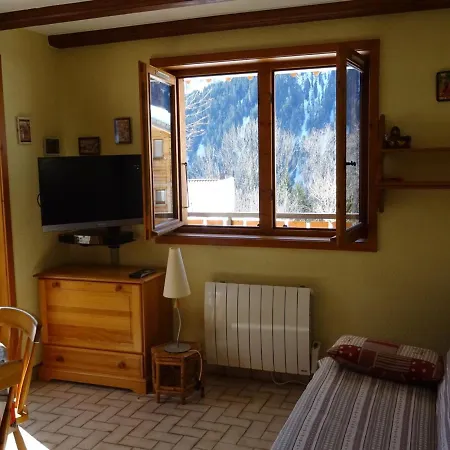 Apartment Confortable A Pour 4 Personnes Avec Parking - Fr-1-676-149