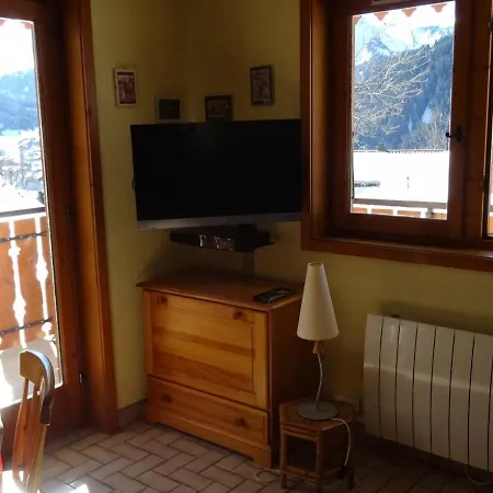Confortable A Pour 4 Personnes Avec Parking - Fr-1-676-149 * Châtel