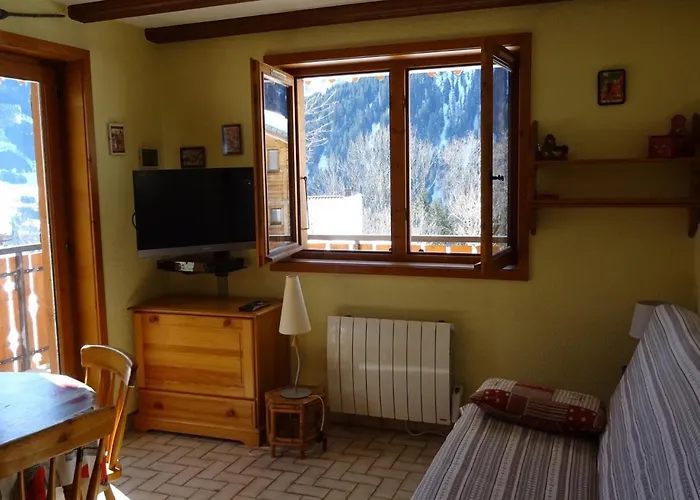 Appartement Cosy Pour 4 à Châtel, Proche Remontées - Fr-1-676-149